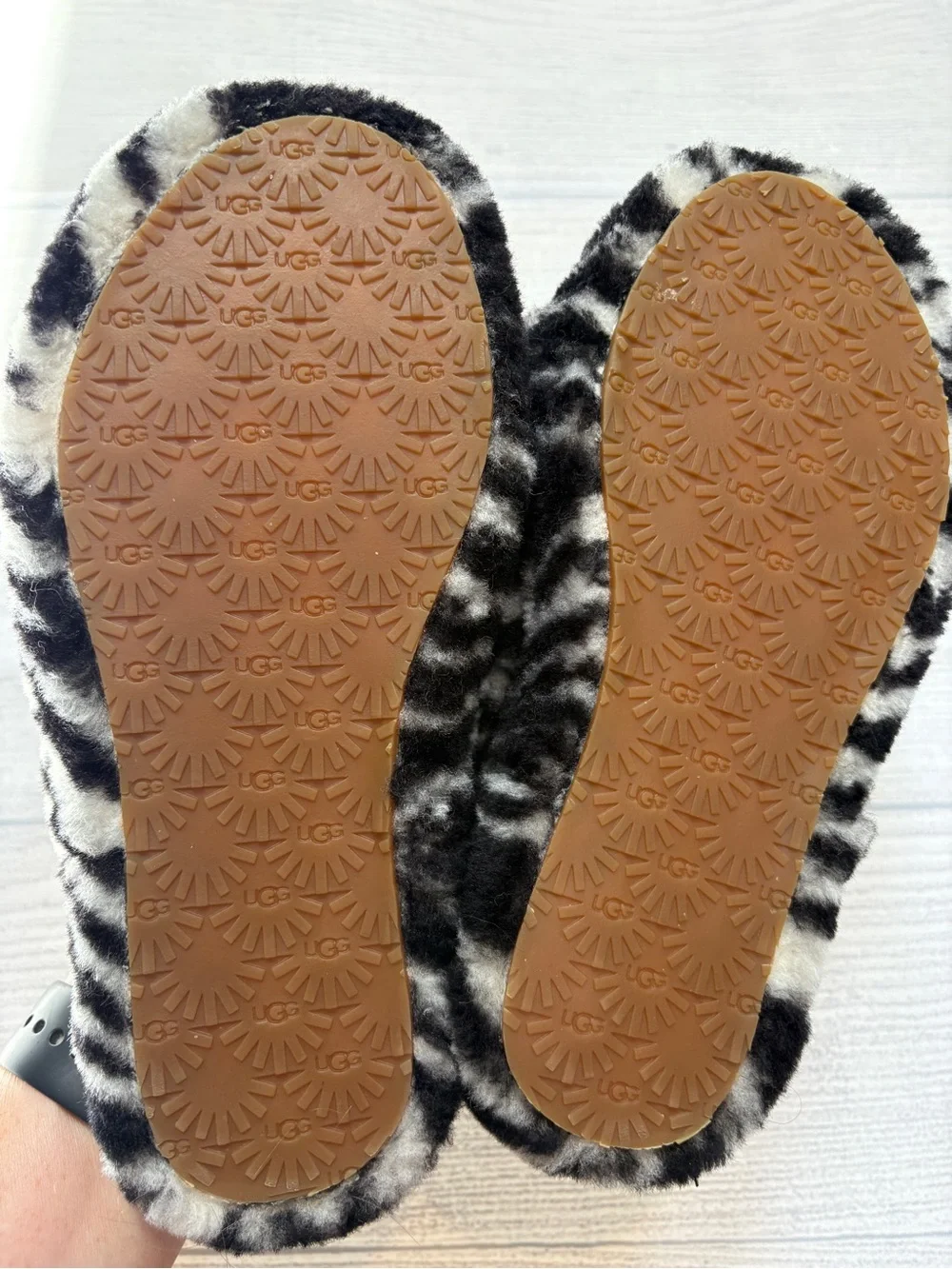 UGG kids Black & White Faux Fur Slide Slippers with Branded Heel Strap